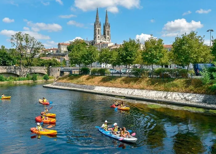 Dolce En Centre Apartment *